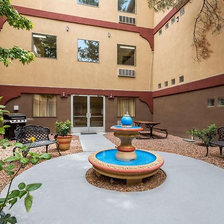 Surestay Plus Hotel By Best Western シルヴァーシティ エクステリア 写真