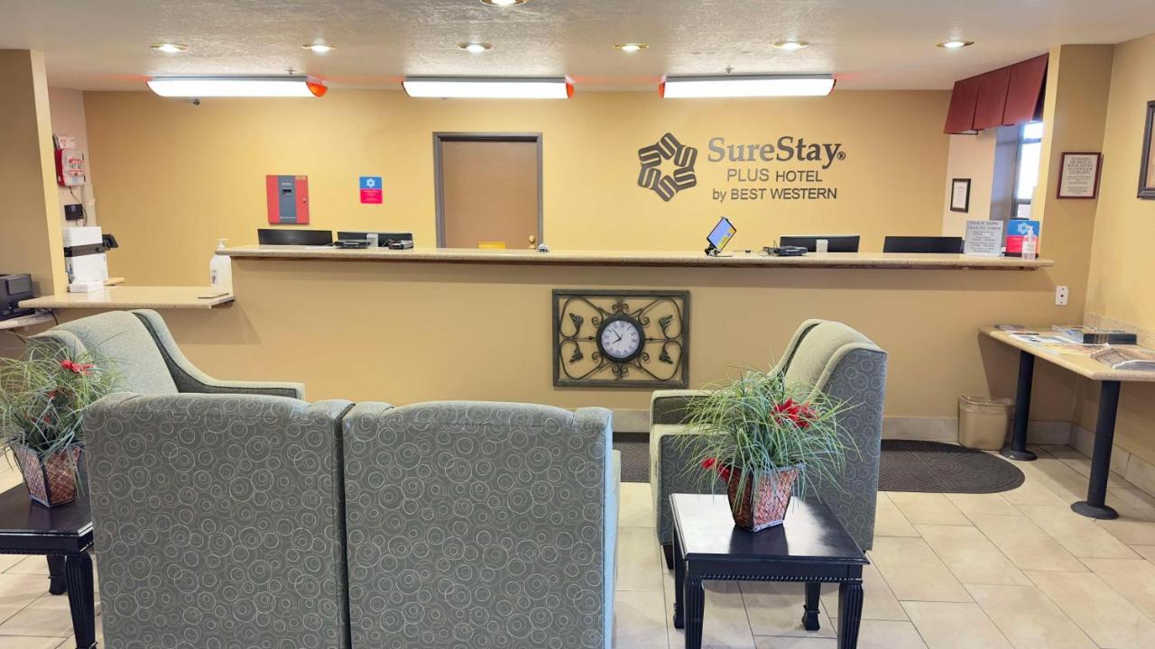 Surestay Plus Hotel By Best Western シルヴァーシティ エクステリア 写真
