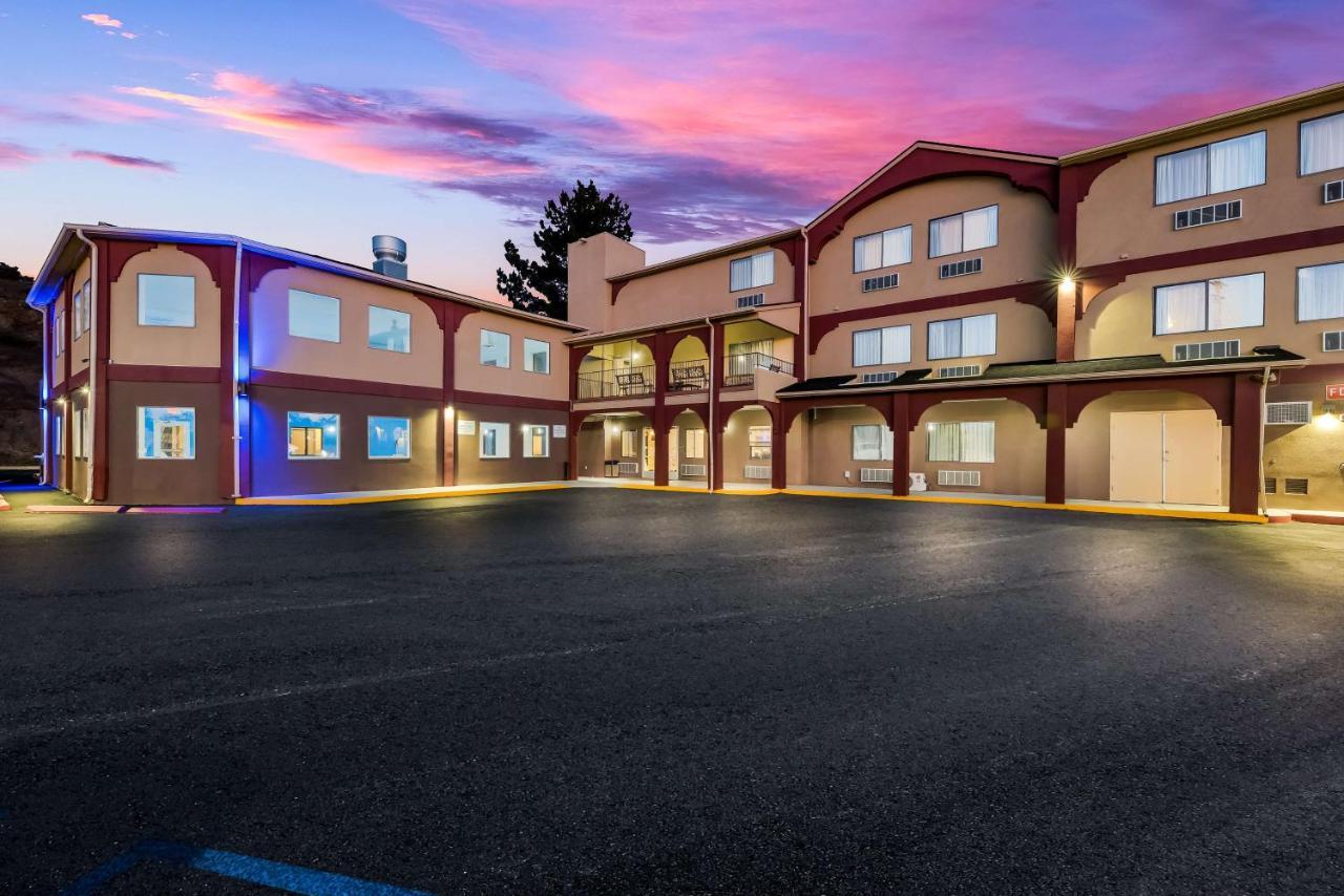 Surestay Plus Hotel By Best Western シルヴァーシティ エクステリア 写真