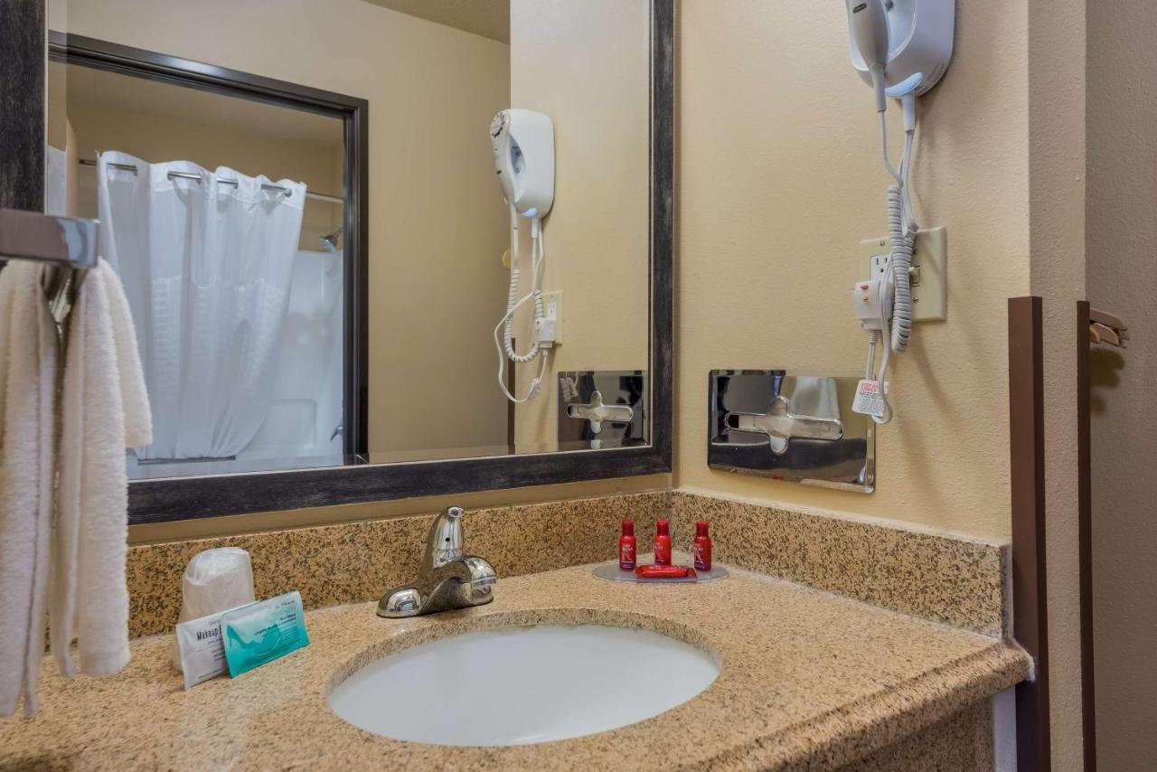 Surestay Plus Hotel By Best Western シルヴァーシティ エクステリア 写真